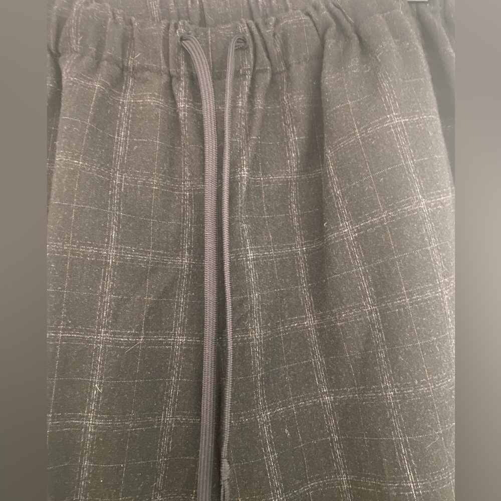 Babaton Gray Plaid Cropped Pants